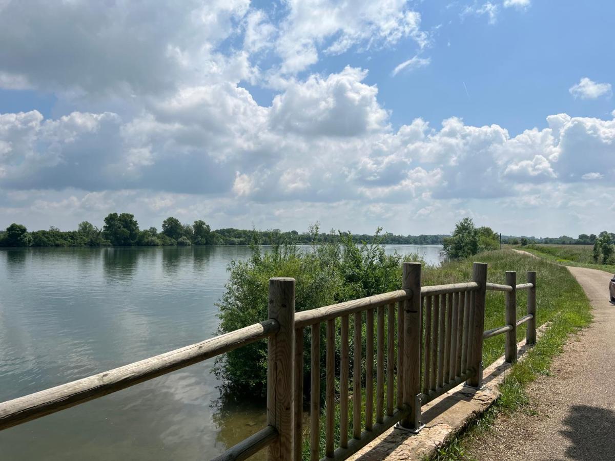 Gites De La Chapelle Gigny-sur-Saone Luaran gambar